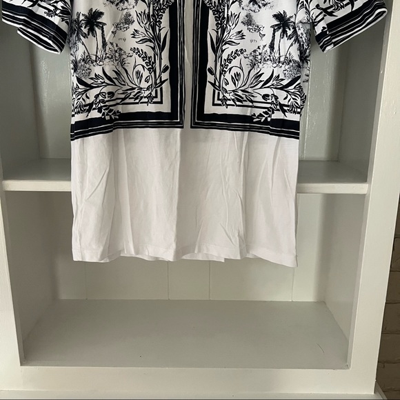 Tory Burch White & Navy Pima Cotton Short Sleeve Scoop Neck Plant Print Top - Picture 4 of 7